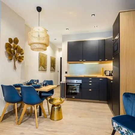 Nation-charonne Ii Charming 1br-4p * Parigi